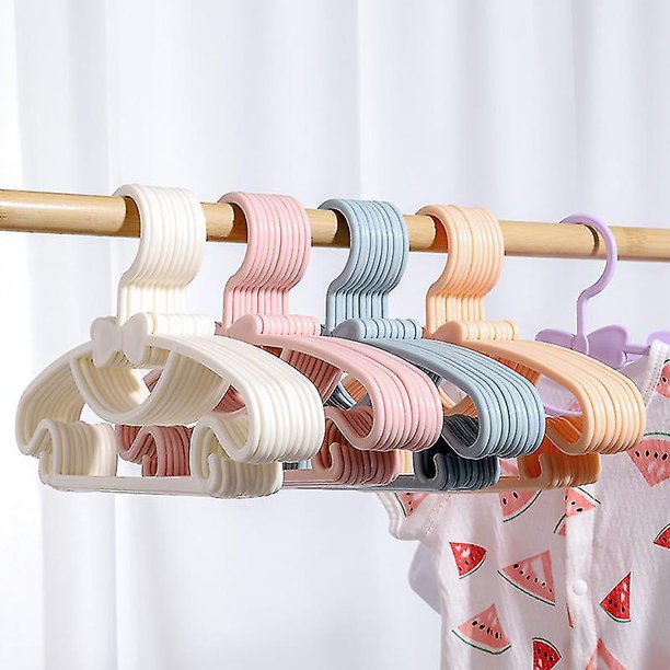 cintre-pour-bebe-multi-couleur